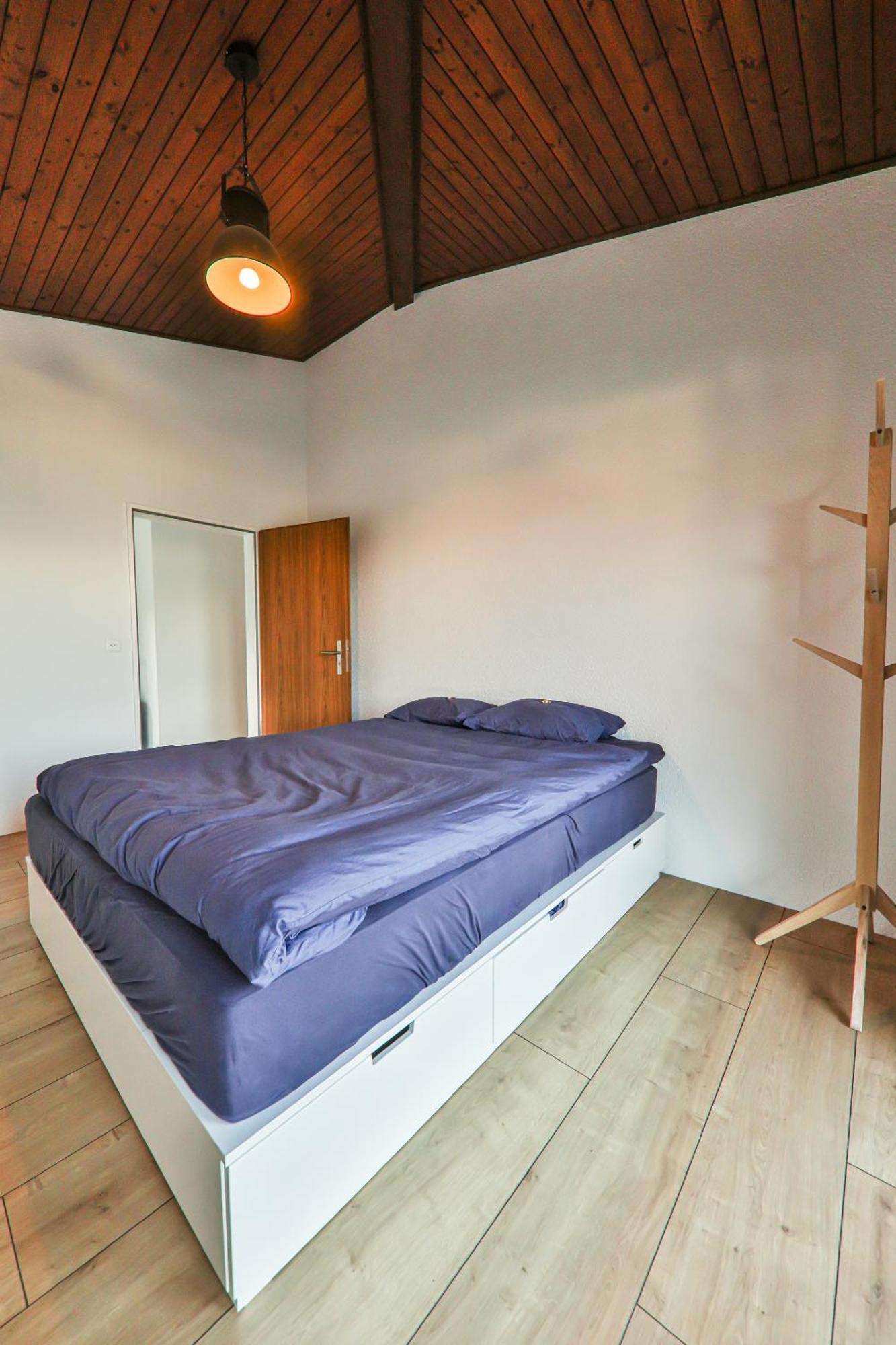 Young Backpackers Homestay Lucerne Room photo